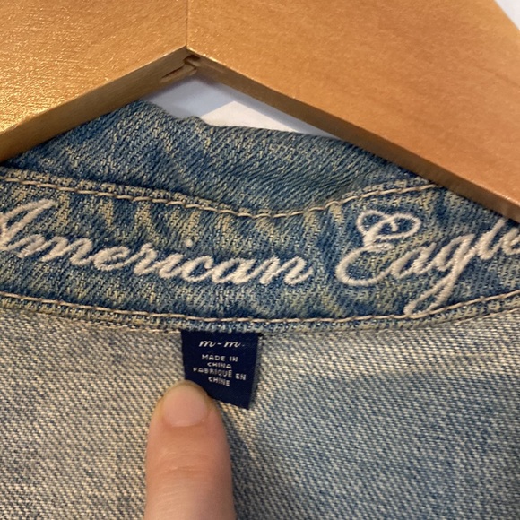 American Eagle distressed denim jacket - Picture 2 of 4